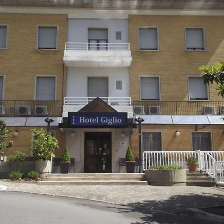 Albergo Giglio Chianciano Terme Kültér fotó